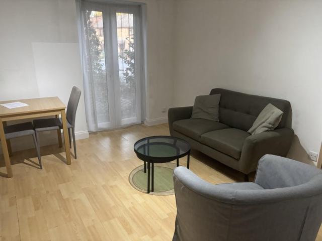 Flat for rent in London Borough of Lewisham, Greater London