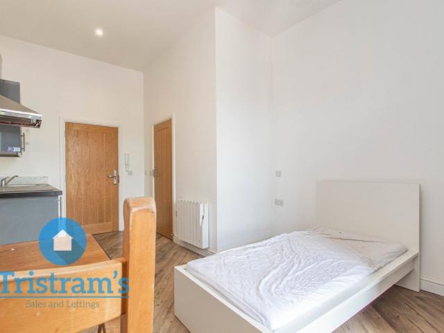 Flat for rent in St Ann's, Haddon