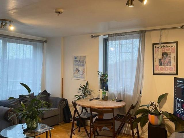 Room for rent in Clapton, Greater London