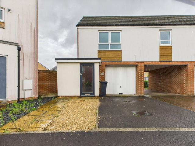 Flat for rent in Patchway, Charlton Hayes