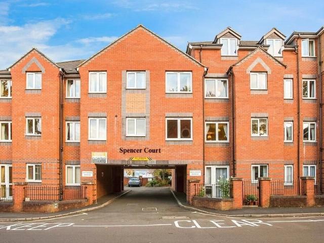 Flat for rent in Evershot, Oxfordshire