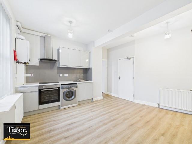 Flat for rent in North Shore, Blackpool
