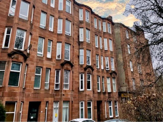 Flat for rent in Crossmyloof, Glasgow