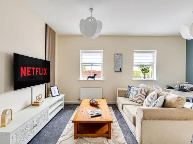 Flat for rent in Coldharbour, Buckinghamshire