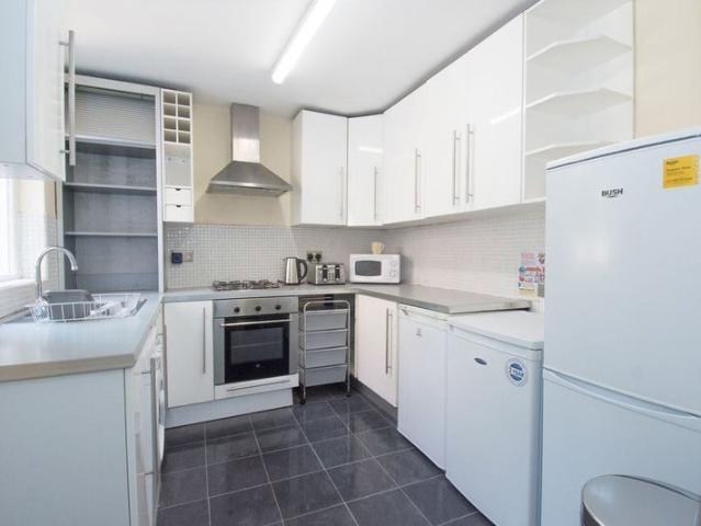 Flat for rent in Highfields, Old Wharf