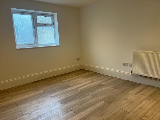 Flat for rent in North Watford
