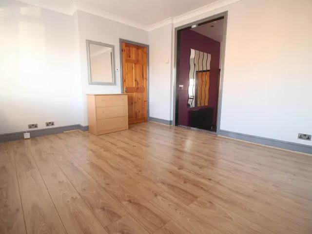 Flat for rent in North Watford