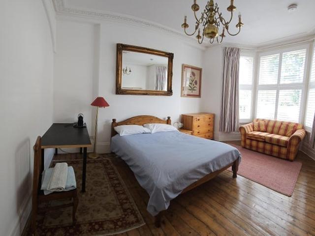 Flat for rent in Surbiton, Greater London