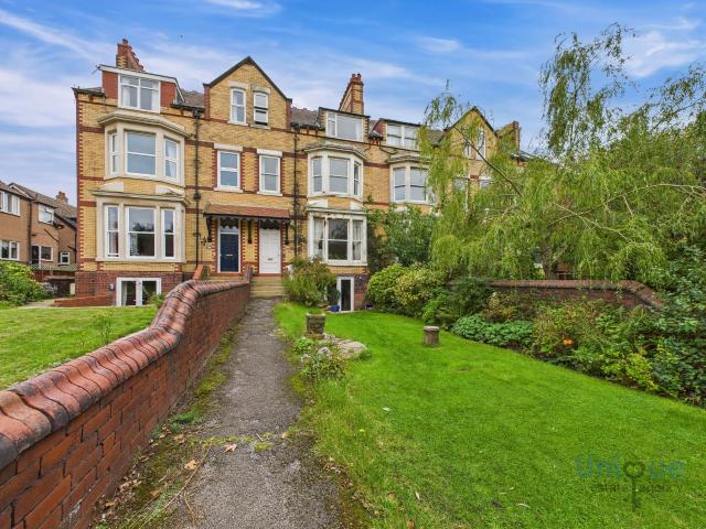 Flat for rent in St Annes, Fylde