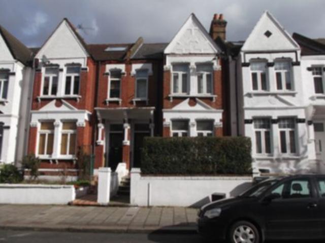 Flat for rent in Royal Borough of Kensington and Chelsea, Greater London