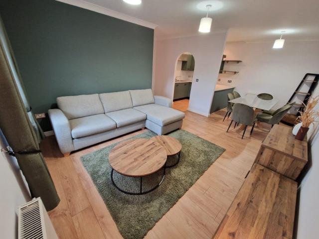 Flat for rent in Warrington