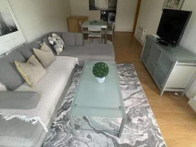 Flat for rent in Isle Of Dogs, Greater London