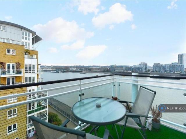 Flat for rent in Isle Of Dogs, Isle Of Man