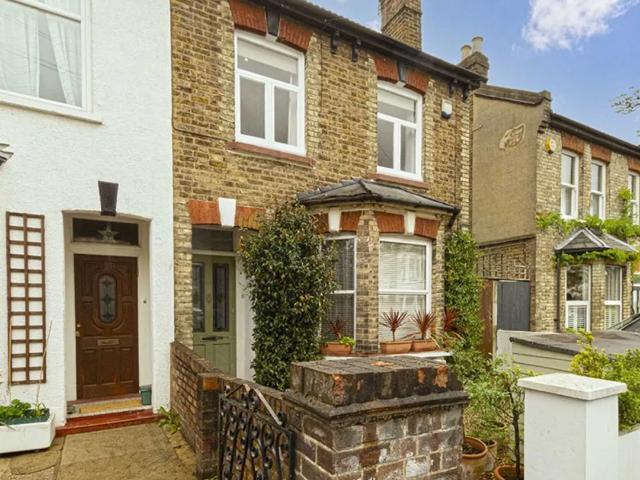 Apartment for rent in London Borough of Ealing, Greater London