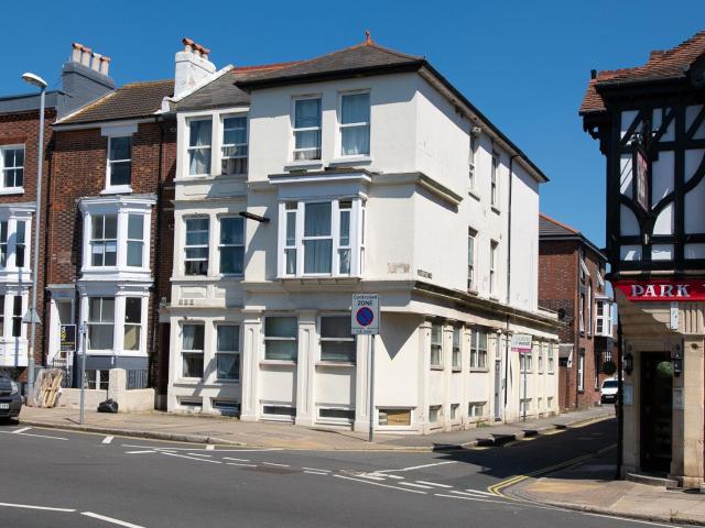 Flat for rent in Portsea, Portsmouth
