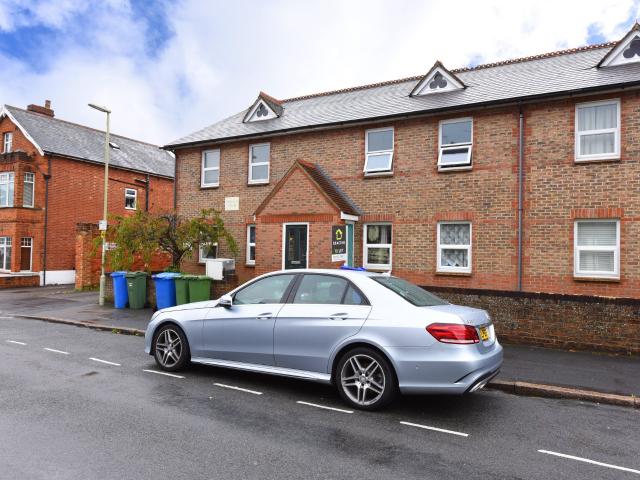 Flat for rent in North Town, Aldershot