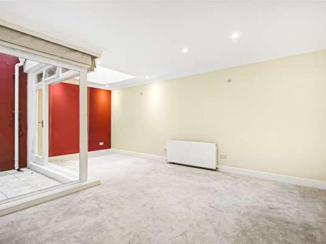 Flat for rent in Pimlico