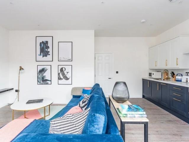 Flat for rent in Milton, Alton Barnes