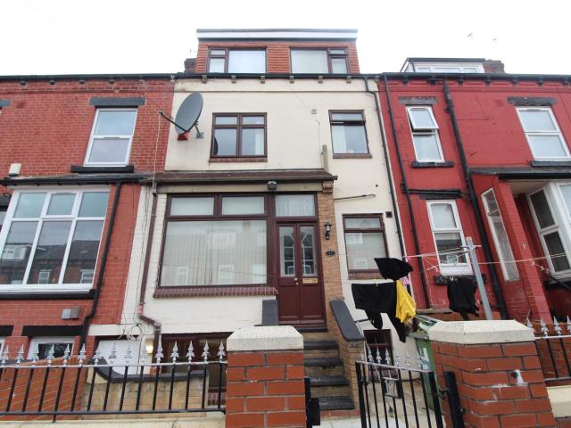 Flat for rent in West Yorkshire