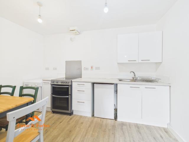 Flat for rent in Burnley Wood, Burnley