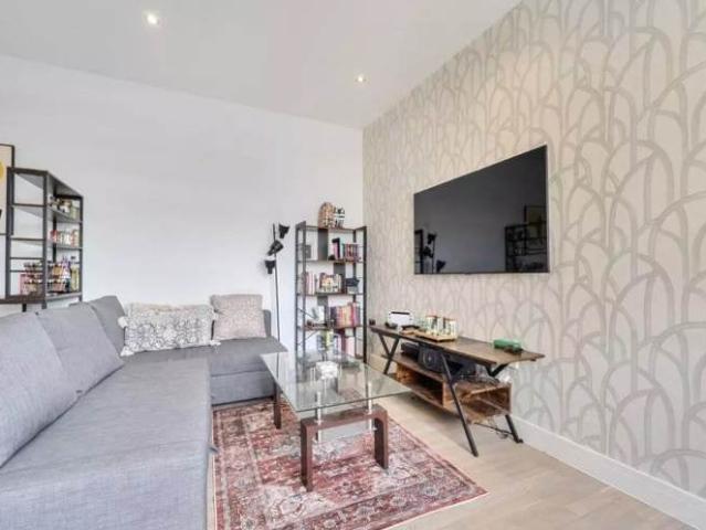 Flat for rent in Sevenoaks, The Butts