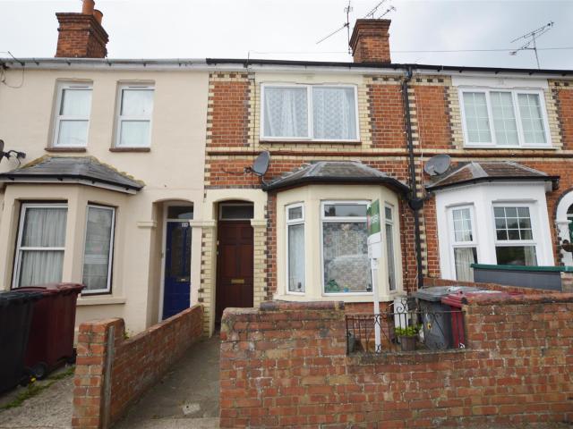 Flat for rent in Reading