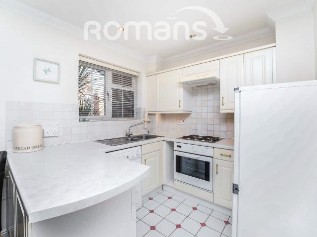 Flat for rent in Clewer Green, Windsor