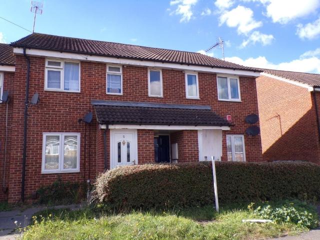 Flat for rent in Stanford-le-hope, Essex