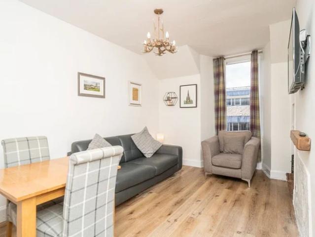 Flat for rent in Old Town, Scotland