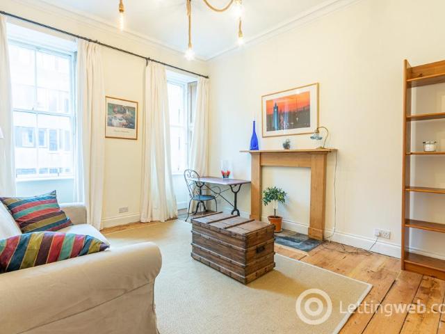 Flat for rent in Abbeyhill, City of Edinburgh