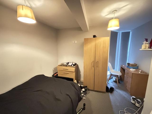 Flat for rent in Headingley Hill, Headingley