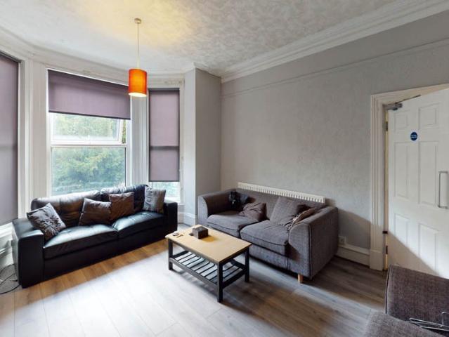 Flat for rent in Headingley Hill, Headingley