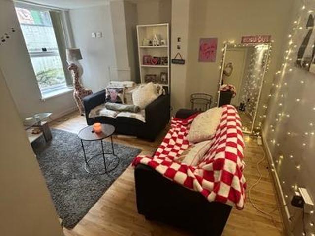Flat for rent in Headingley Hill, Headingley