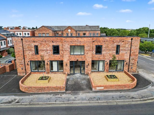 Flat for rent in Spring Gardens, Frankwell