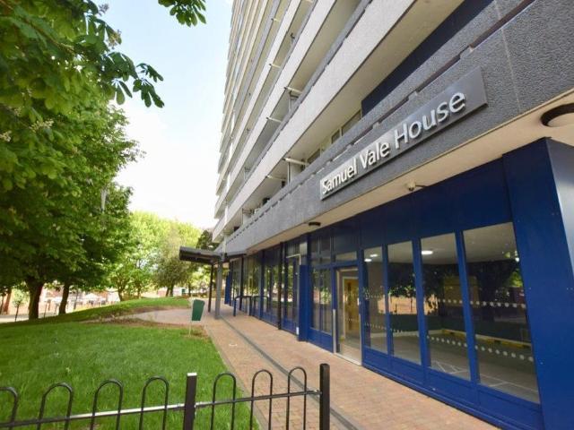 Flat for rent in Hillfields, West Midlands