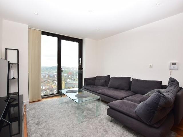 Flat for rent in City Centre, South Yorkshire