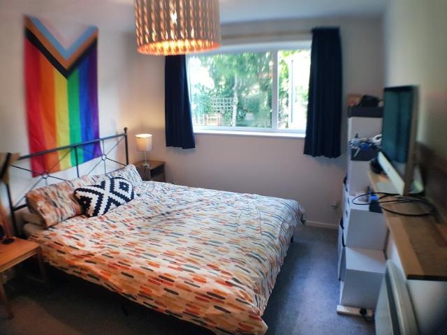 Flat for rent in London Borough of Southwark, Greater London