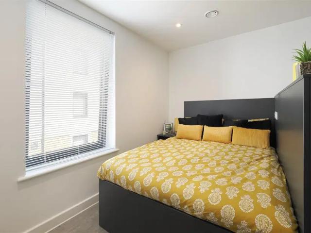 Flat for rent in The King's Mile, The Bridge