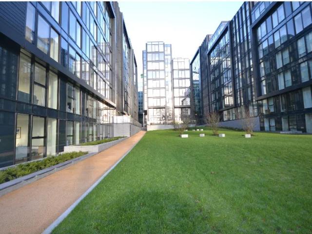 Flat for rent in Silvermills, Scotland