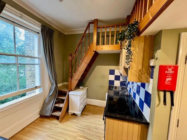 Flat for rent in Kensal Town, Greater London
