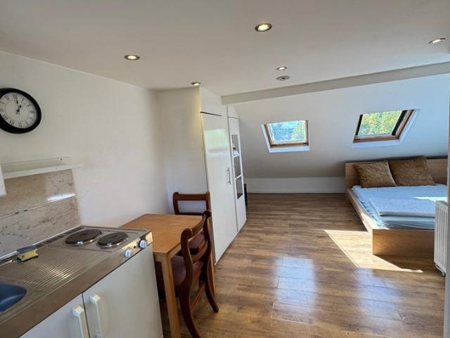 Flat for rent in High Barnet, Greater London