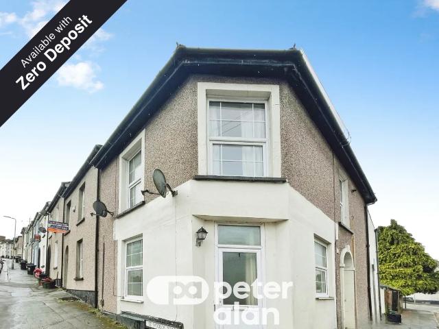 Flat for rent in Stow Hill, Wales
