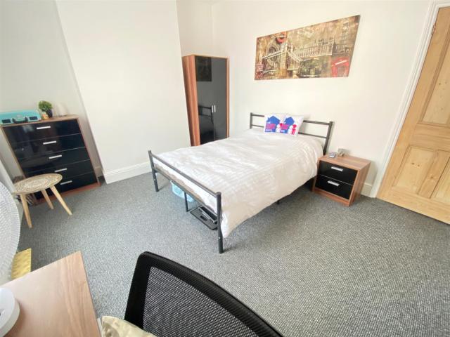 Flat for rent in New Zealand, East Midlands