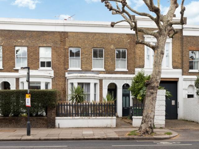 Flat for rent in Hammersmith, Greater London