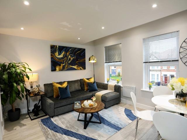 Flat for rent in North Finchley, Greater London