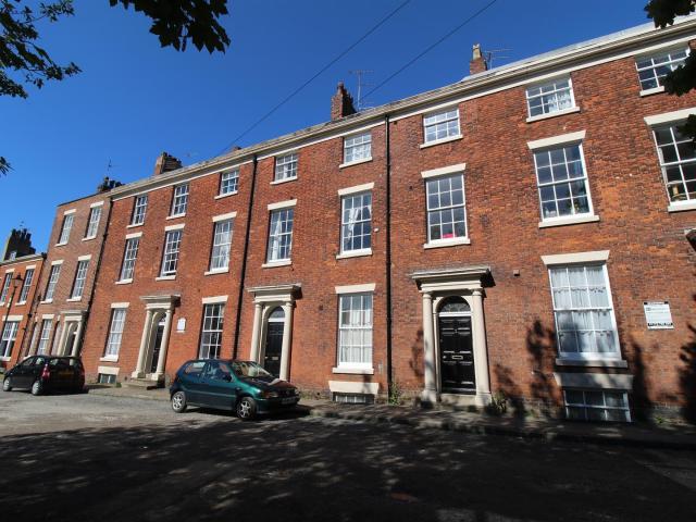 Flat for rent in Avenham, Higher Bartle