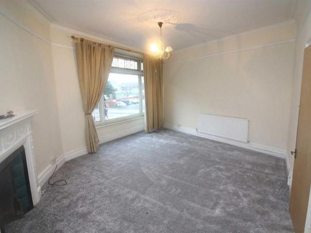 Flat for rent in Penarth Marina, Penarth