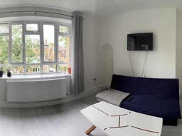 Flat for rent in London Borough of Lambeth, Greater London