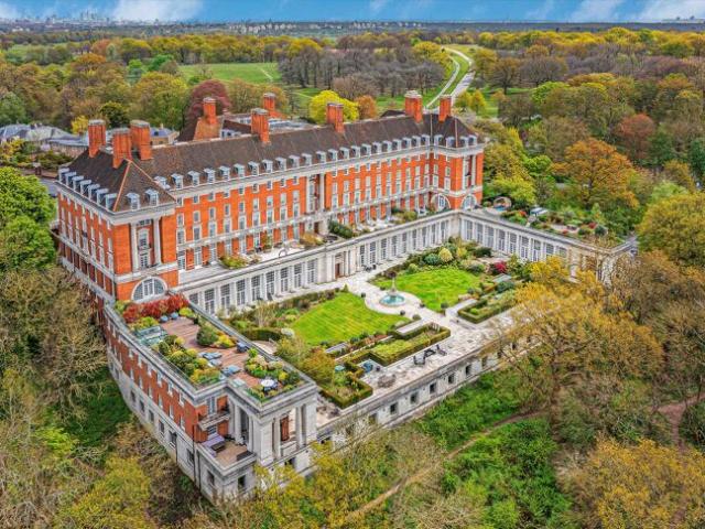 Flat for rent in Petersham, Greater London
