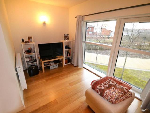 Flat for rent in Hayes, Hayes